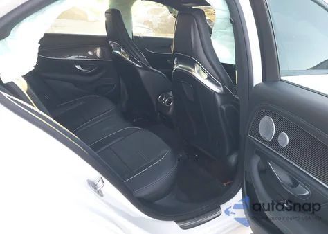 2018 Mercedes-Benz E-Class Amg E 63 S z USA, uszkodzony, nr VIN WDDZF8KB5JA380635